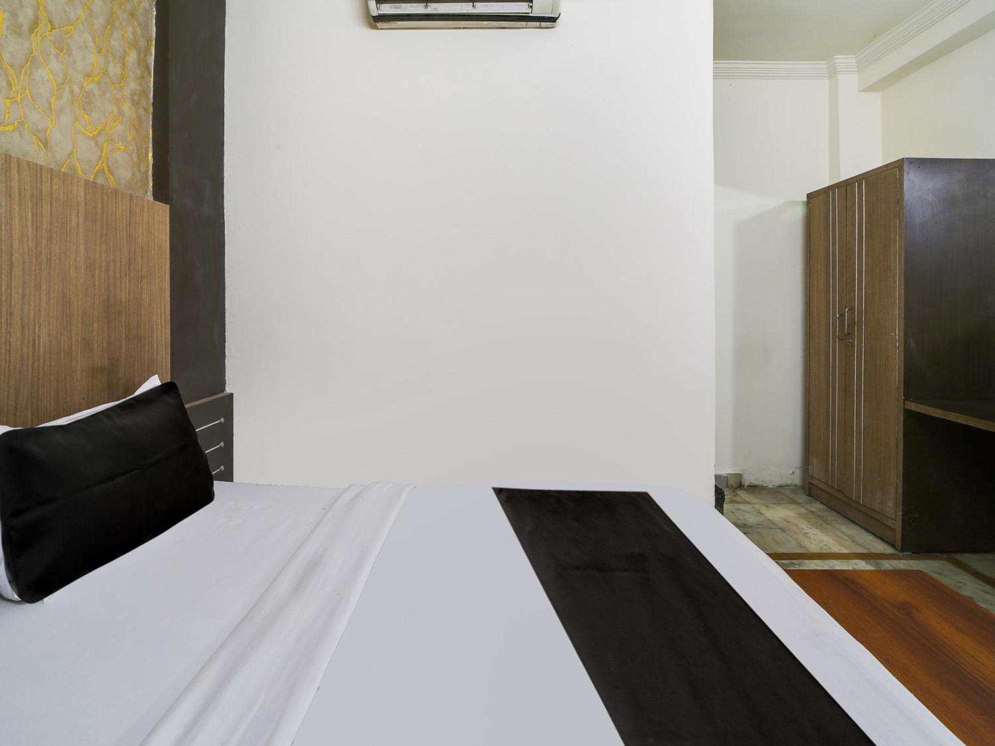 Super Hotel O The Surbhi بوبال المظهر الخارجي الصورة